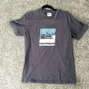 A quicksilver shirt